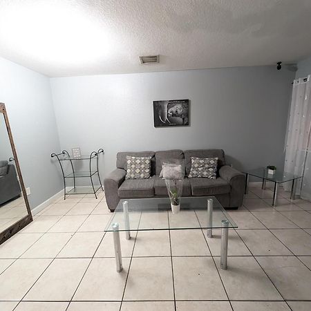 Miami Shores Milusolホステル エクステリア 写真