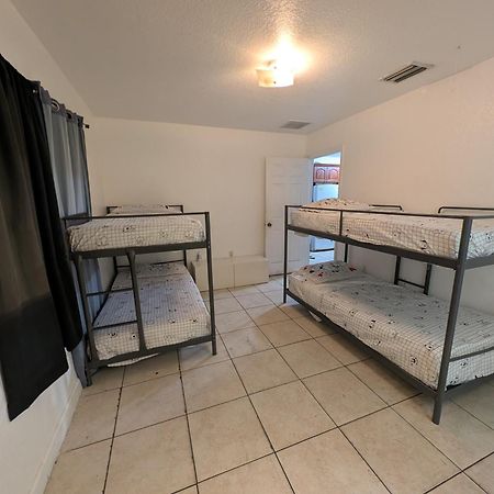 Miami Shores Milusolホステル エクステリア 写真