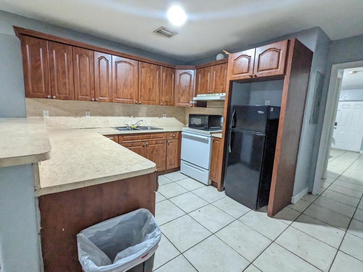 Miami Shores Milusolホステル エクステリア 写真